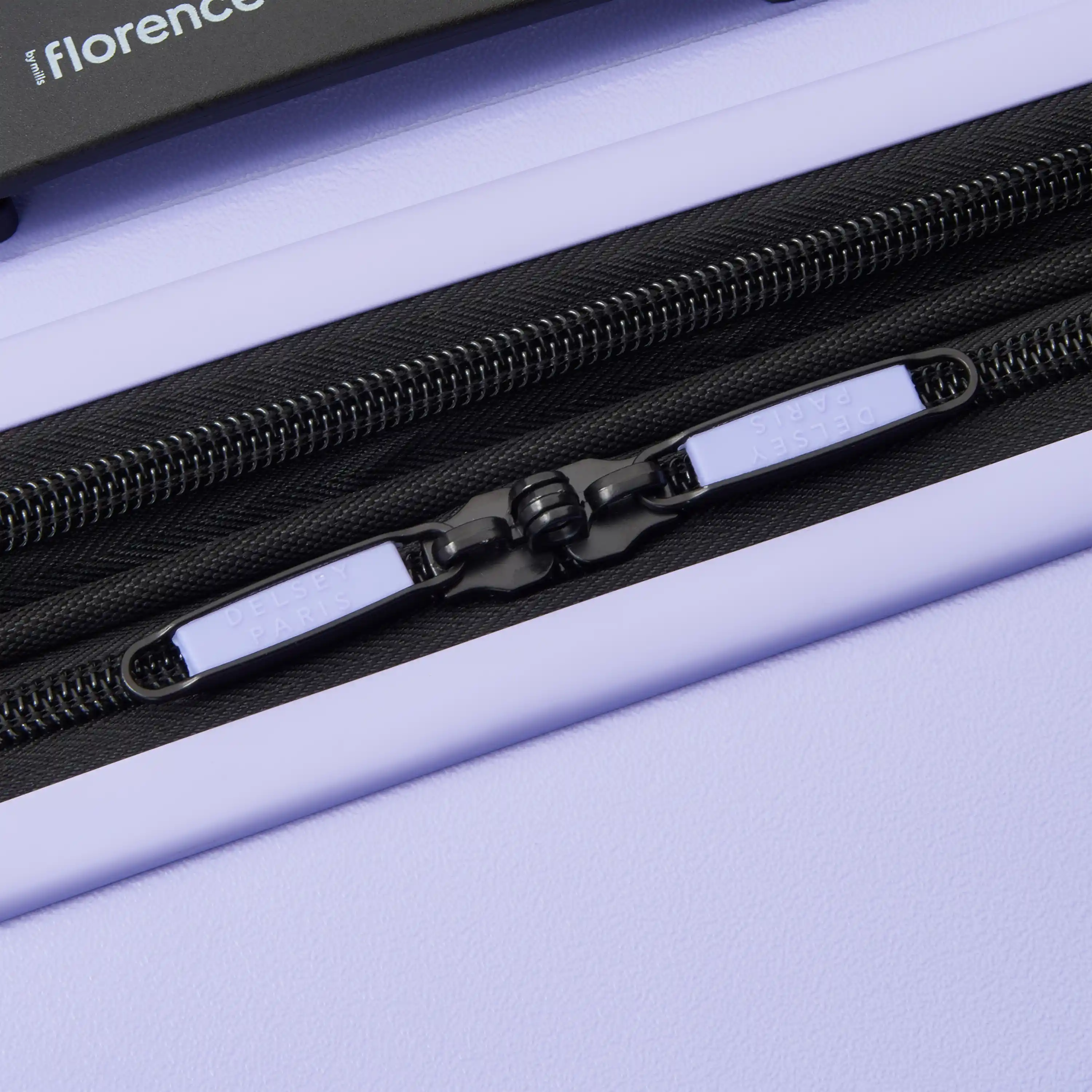 CATCH FLIGHTS - Carry-On Plus Expandable Spinner - Image 7