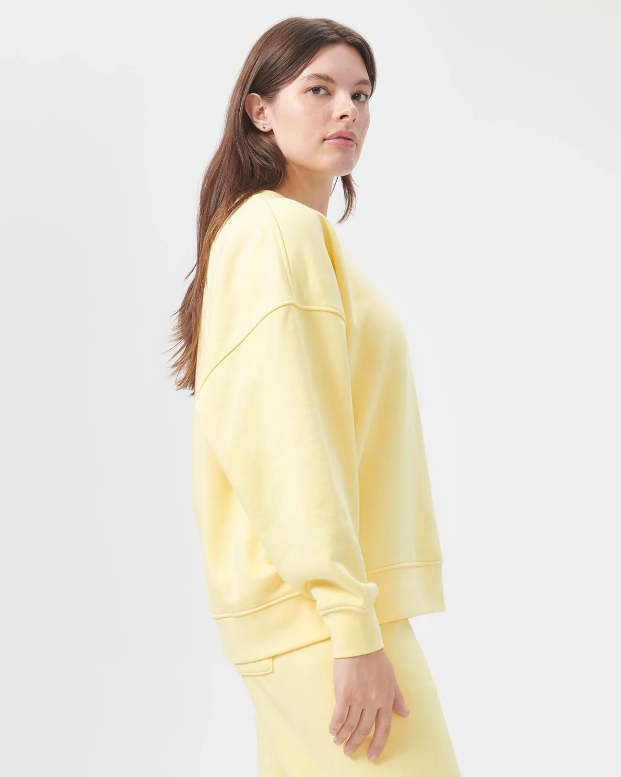Cozy Crush Oversized Sweatshirt - Image 19