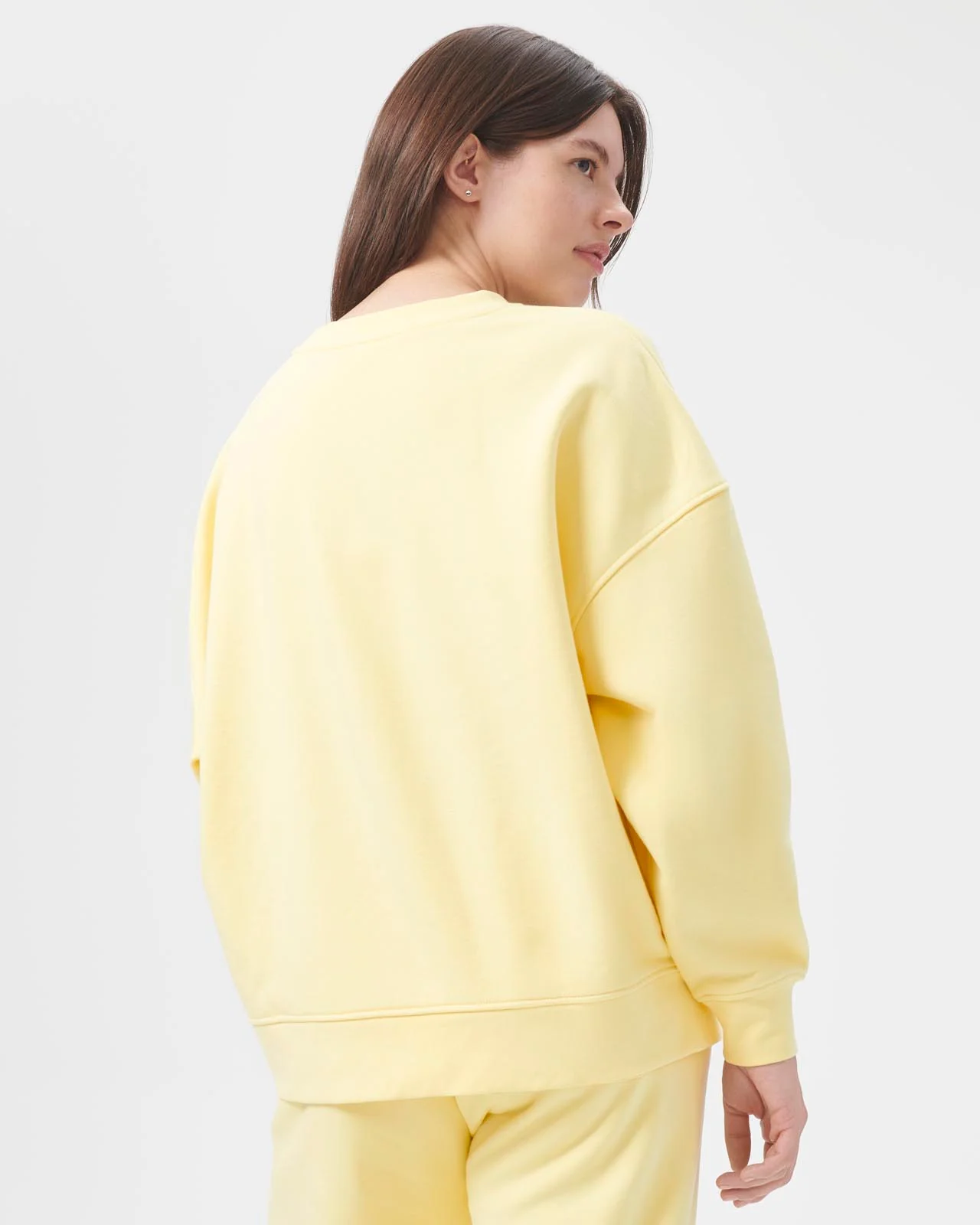 Cozy Crush Oversized Sweatshirt - Image 20