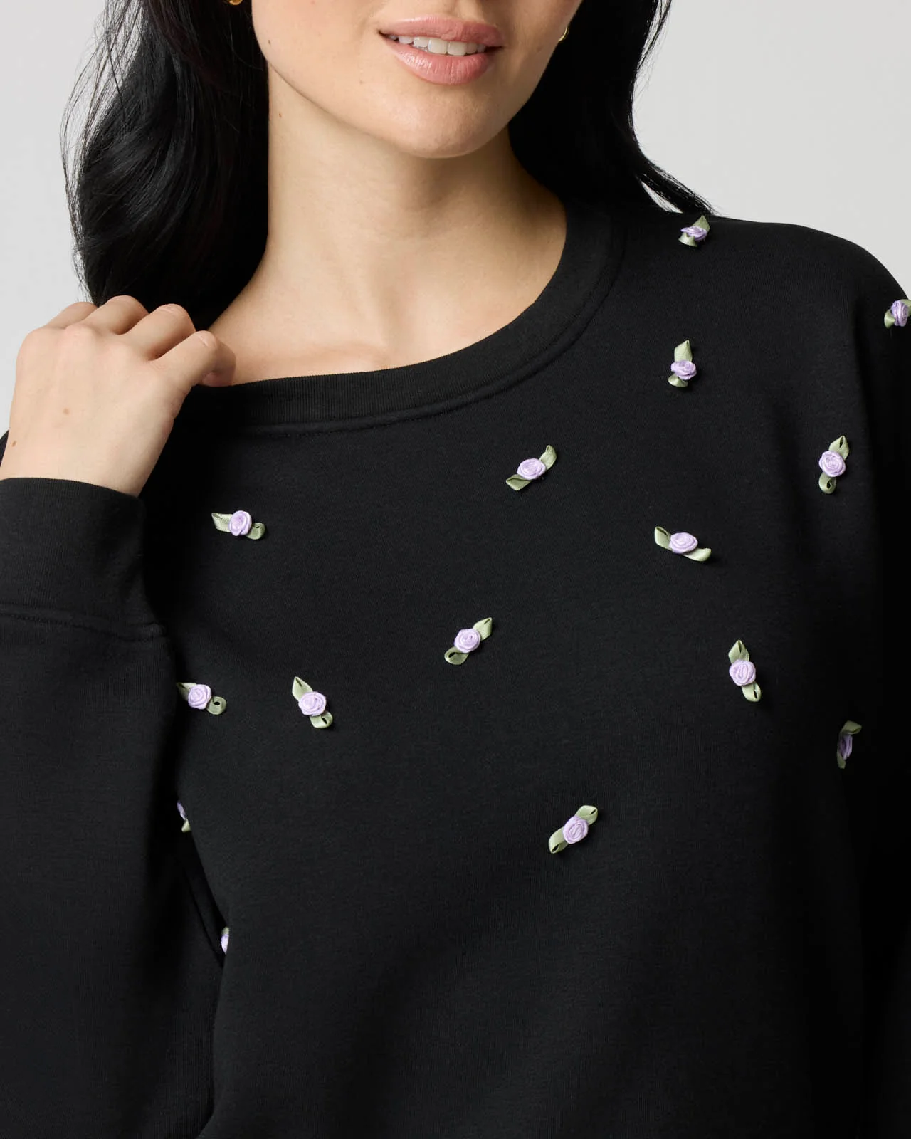 Cozy Crush Rosette Oversized Sweatshirt - Image 4