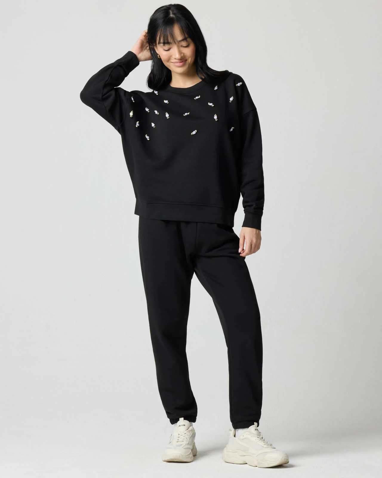 Cozy Crush Rosette Oversized Sweatshirt - Image 5
