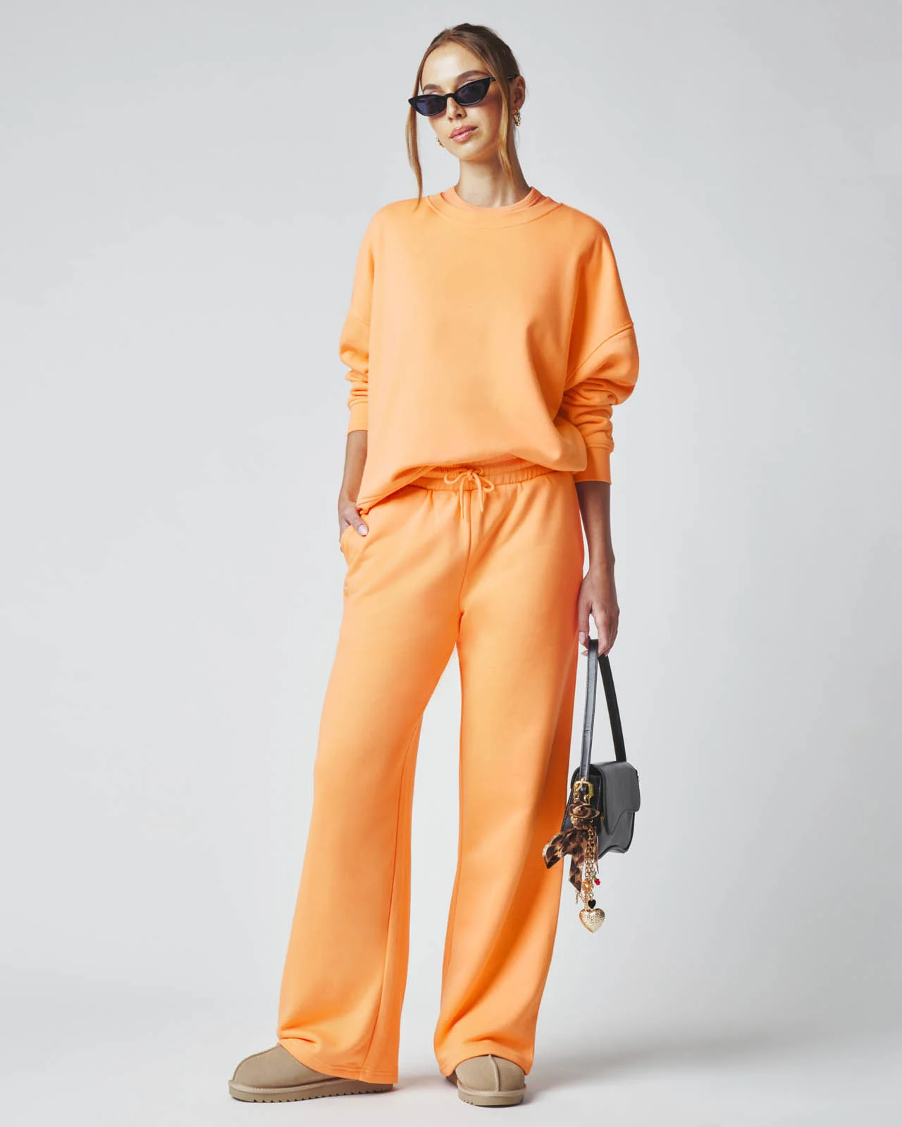 Cozy Crush Wide Leg Sweatpant - Image 13