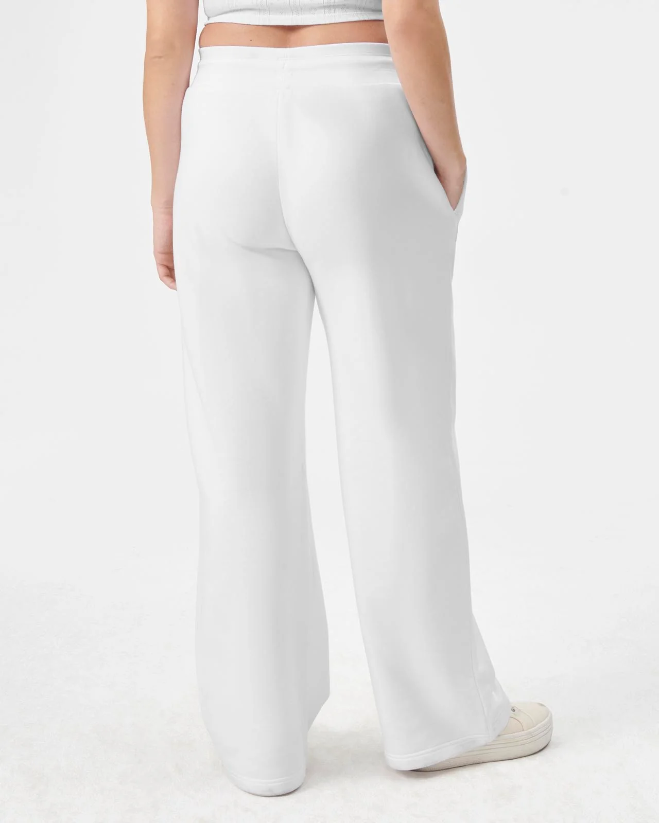 Cozy Crush Wide Leg Sweatpant - Image 11