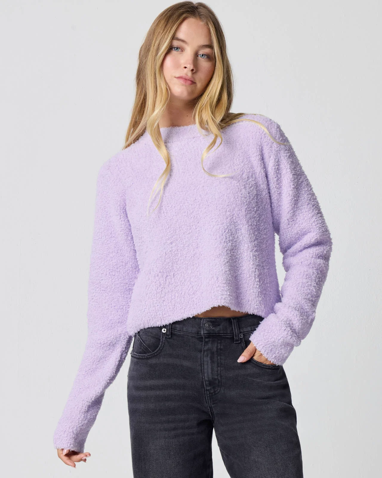 Eyelash Crewneck - Image 15
