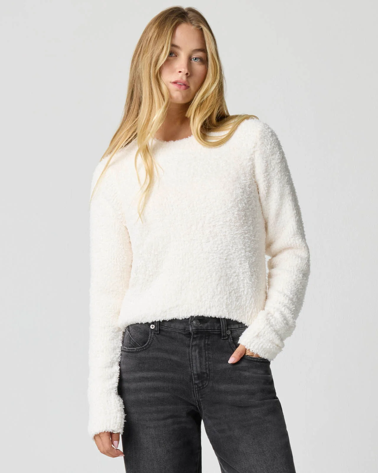 Eyelash Crewneck - Image 6