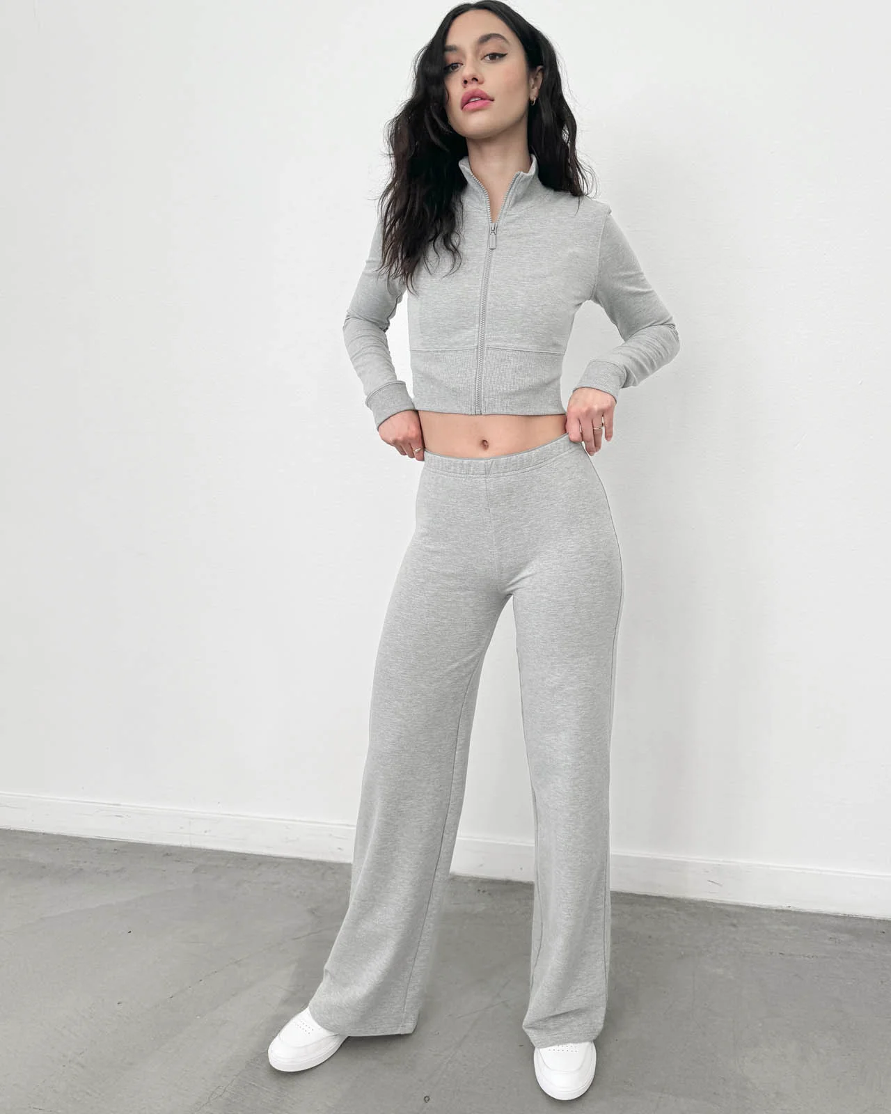 Gym Later Wide Leg Sweatpant - Image 3