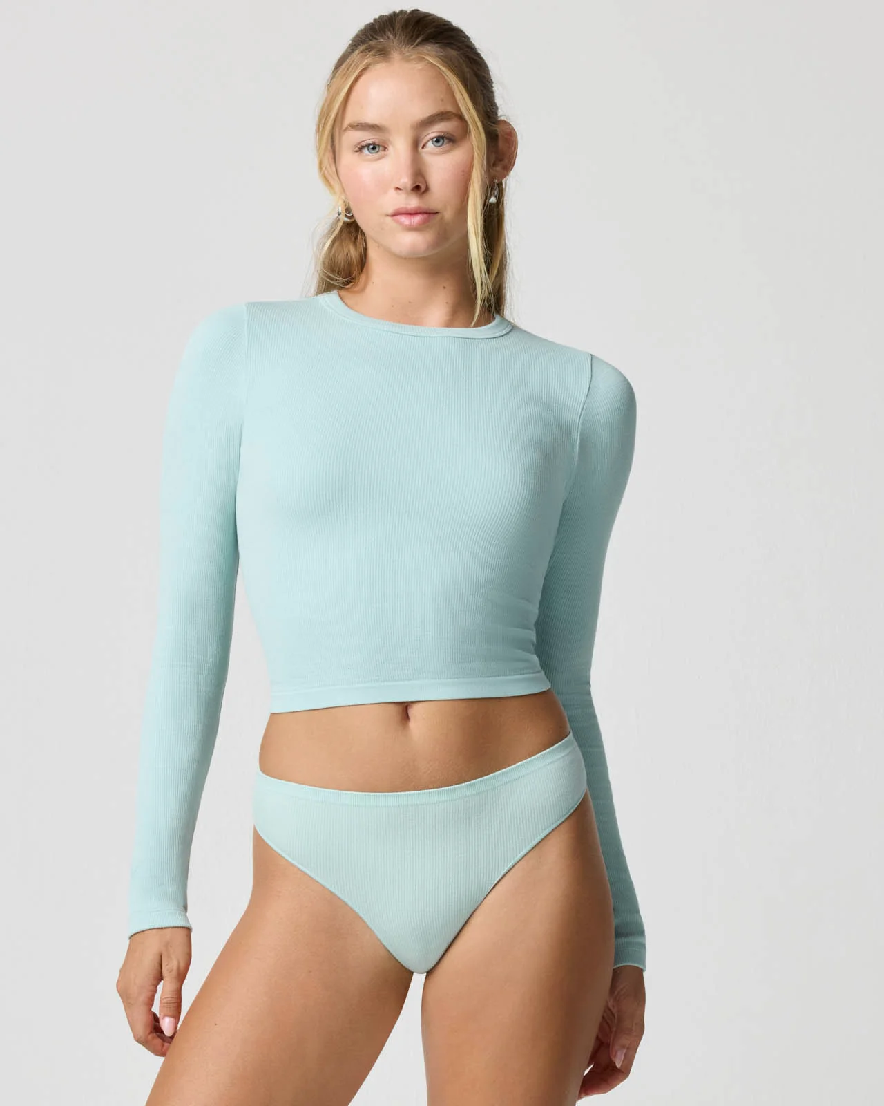 Softie Seamless Long Sleeve Top - Image 17