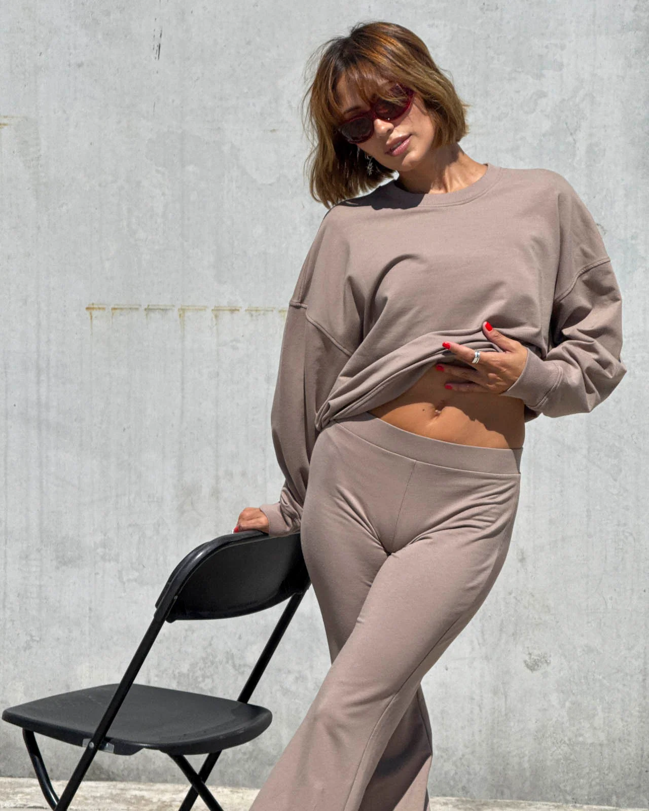 Sporty Terry Oversized Sweatshirt - Image 17